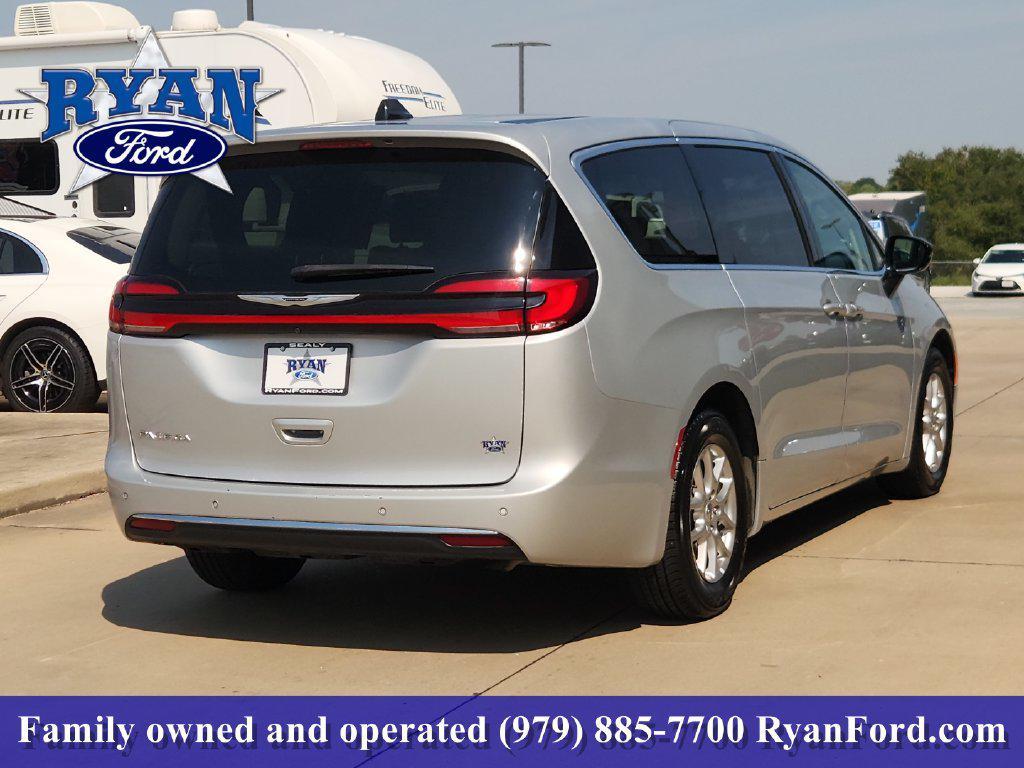 Chrysler Pacifica 2024