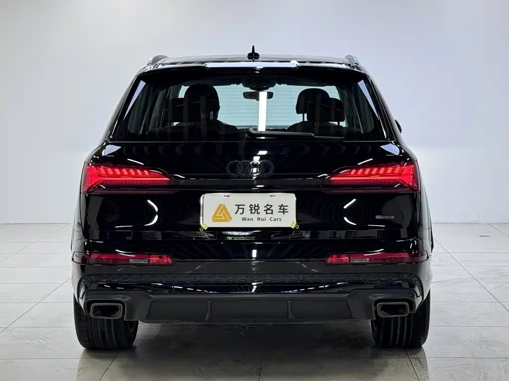 Audi Q7 2025