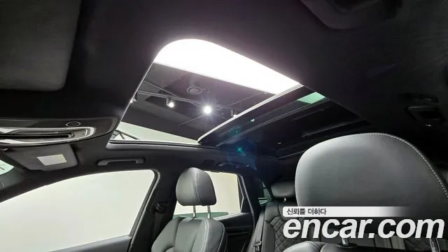 Audi SQ5 2023