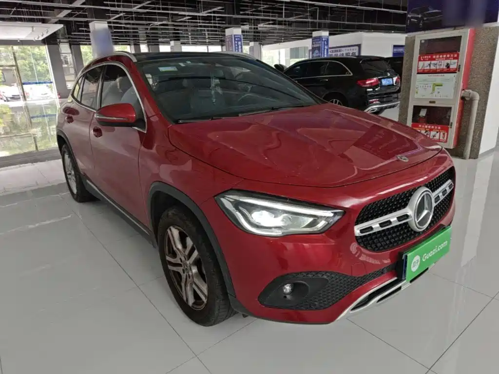 Mercedes-Benz GLA 2023