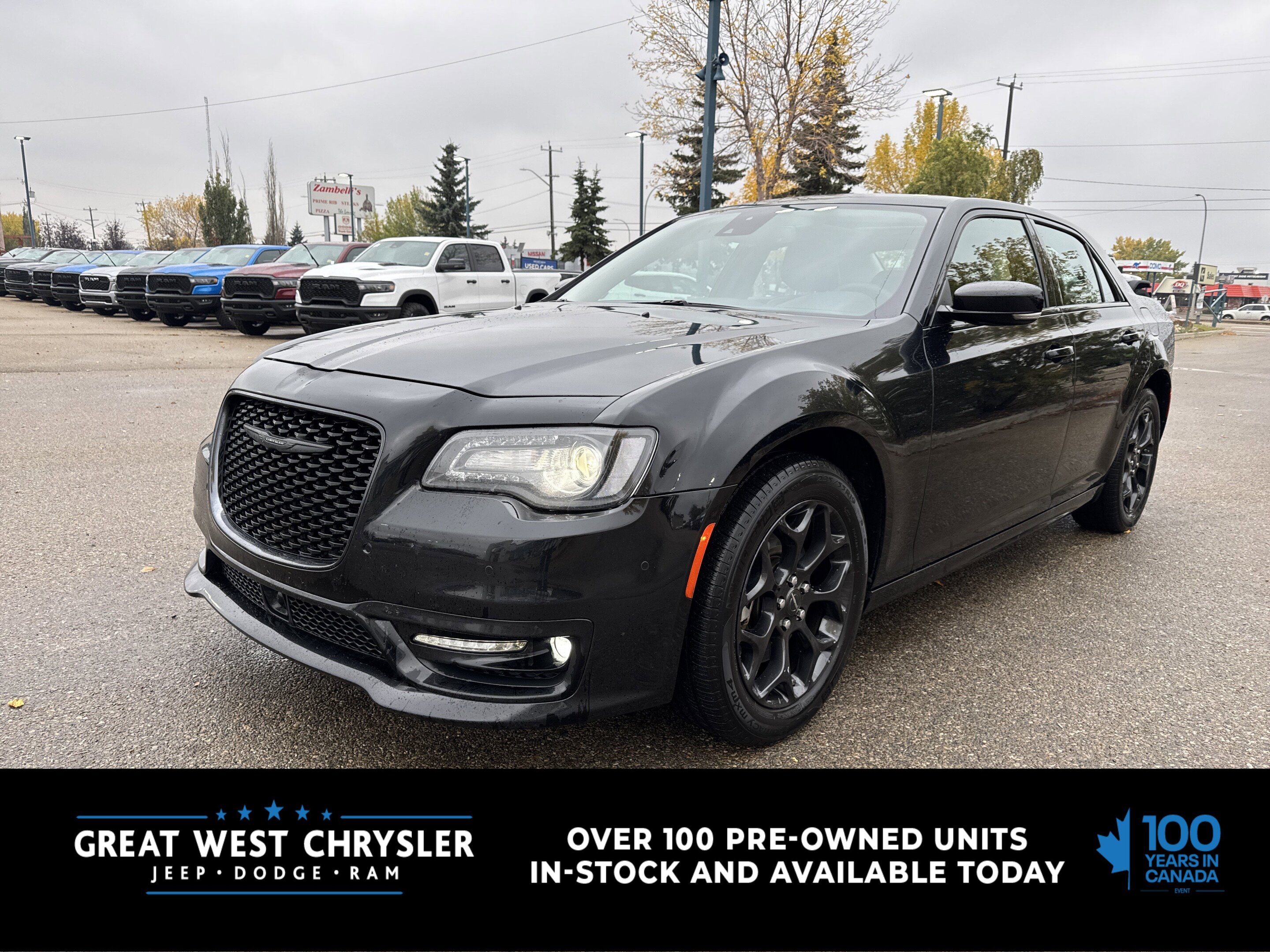 Chrysler 300 2023