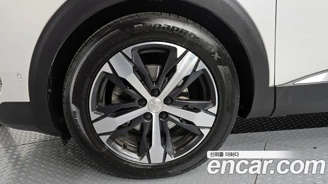 Peugeot 5008 2022