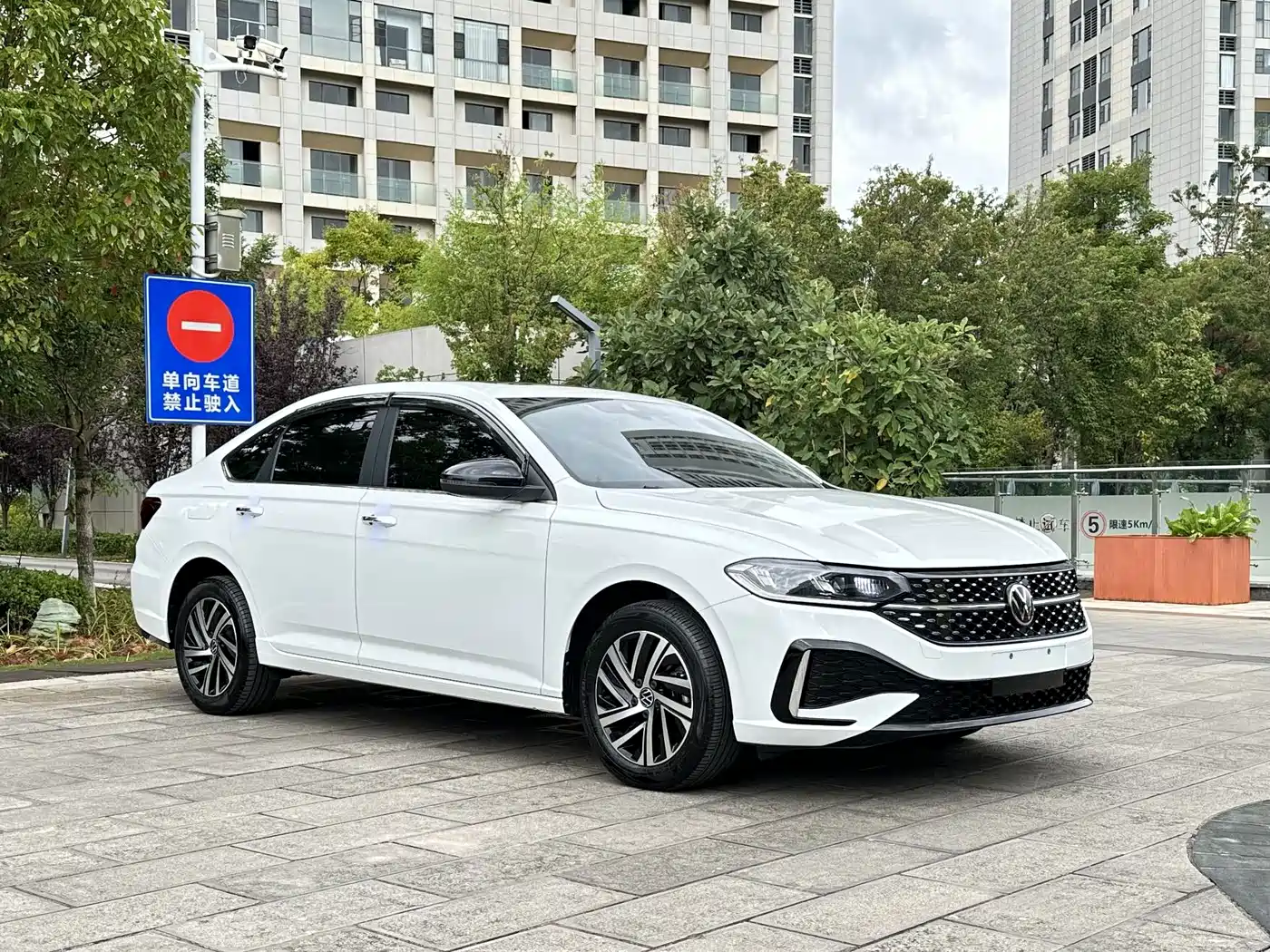 Volkswagen Lavida 2024