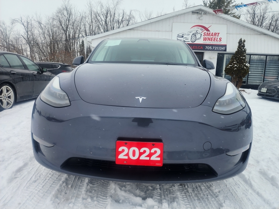 Tesla Model Y 2022