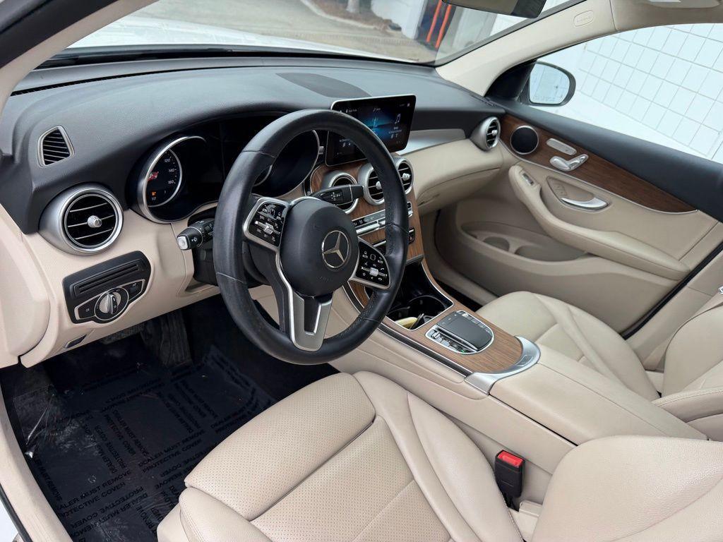 Mercedes-Benz GLC 300 2022
