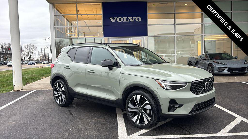 Volvo XC40 2023