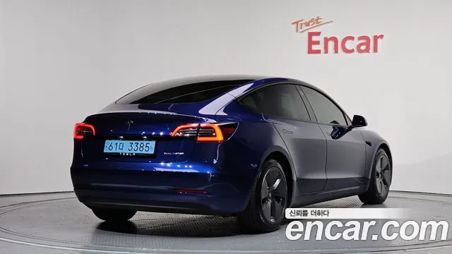 Tesla Model 3 2021