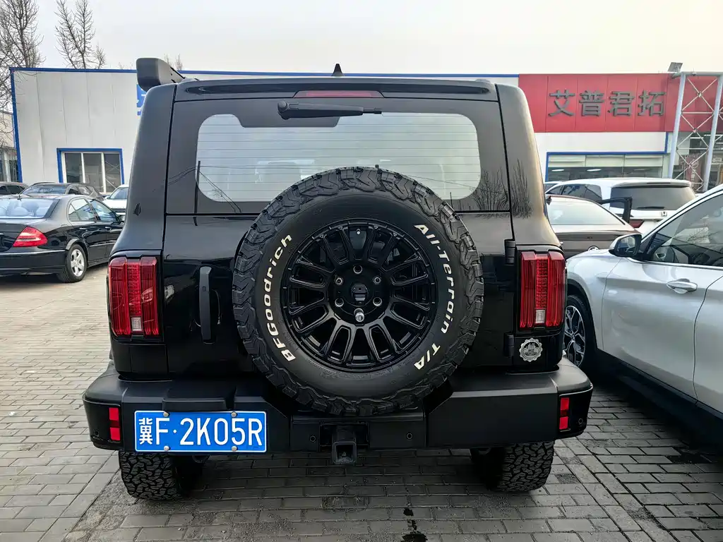 Tank 300 2023