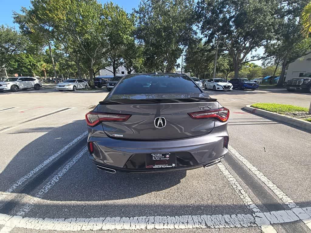 Acura TLX 2023