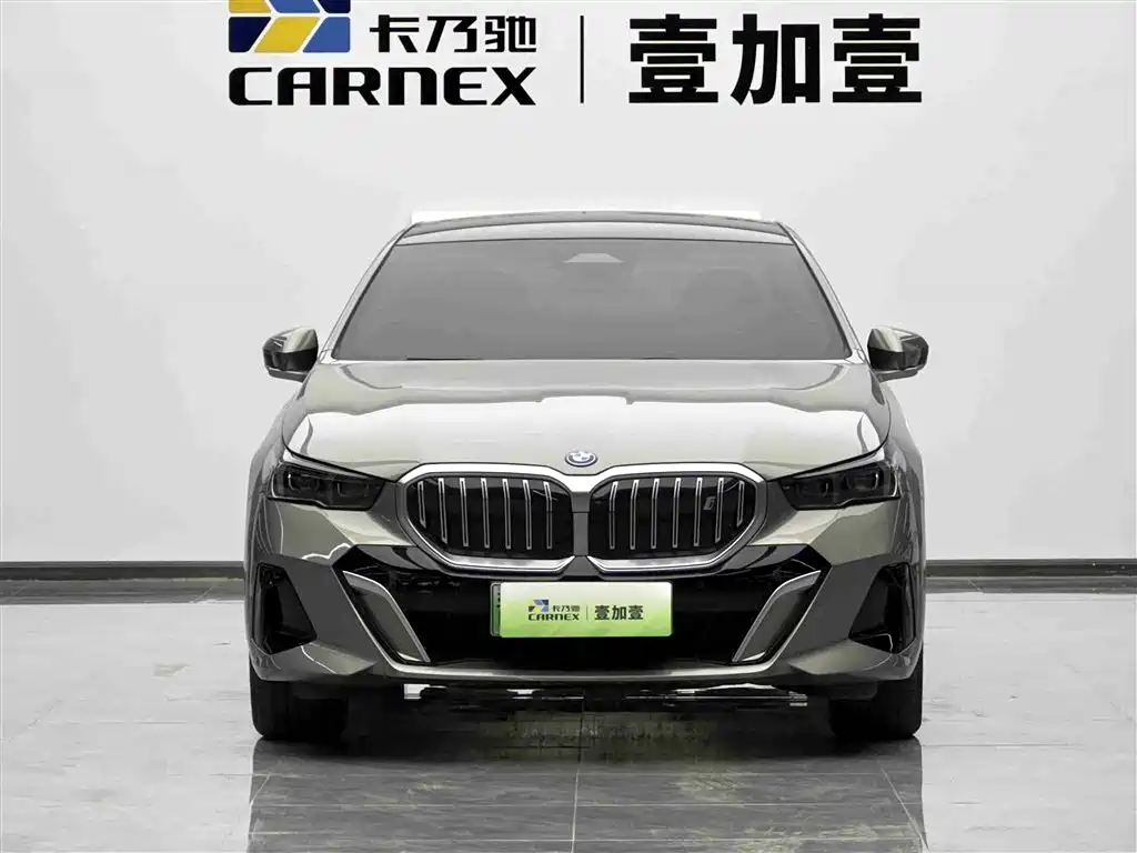 BMW i5 2024