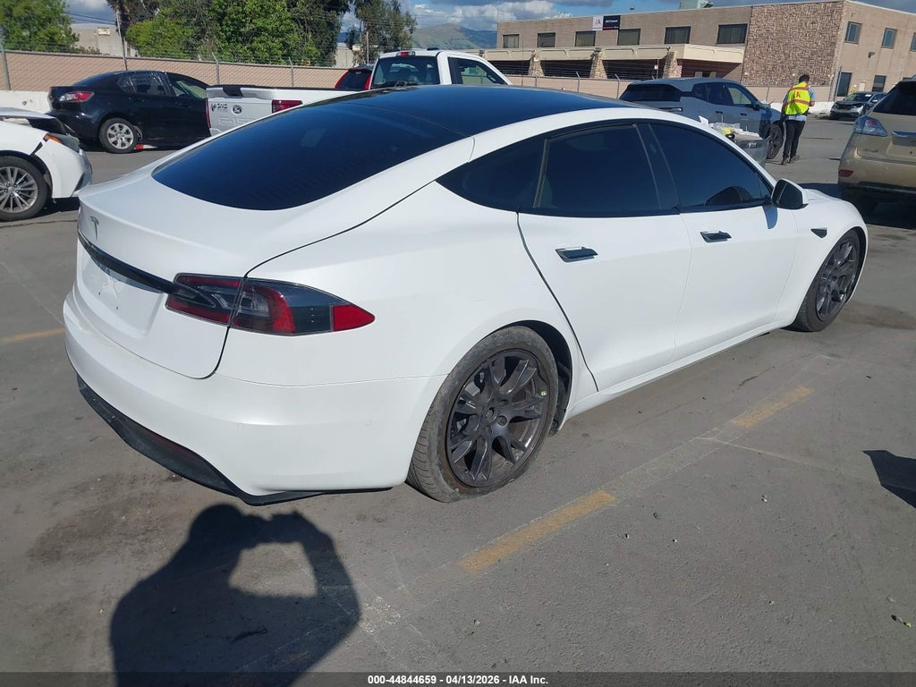 Tesla Model S 2022