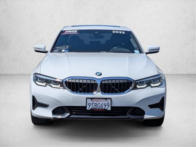 BMW 330 2022