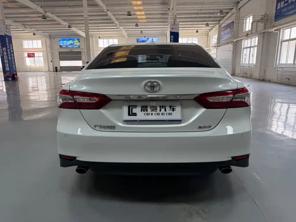 Toyota Camry 2021