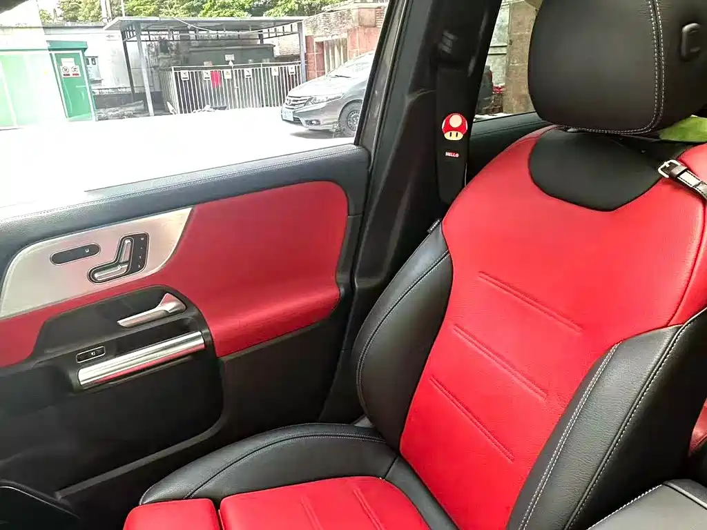 Mercedes-Benz GLA AMG 2021