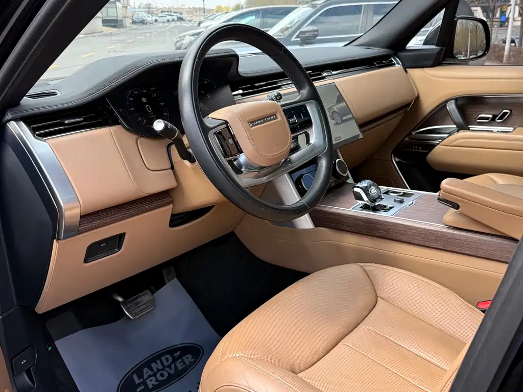 Land Rover Range Rover 2023