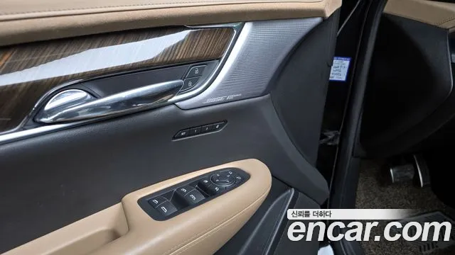 Cadillac XT6 2021