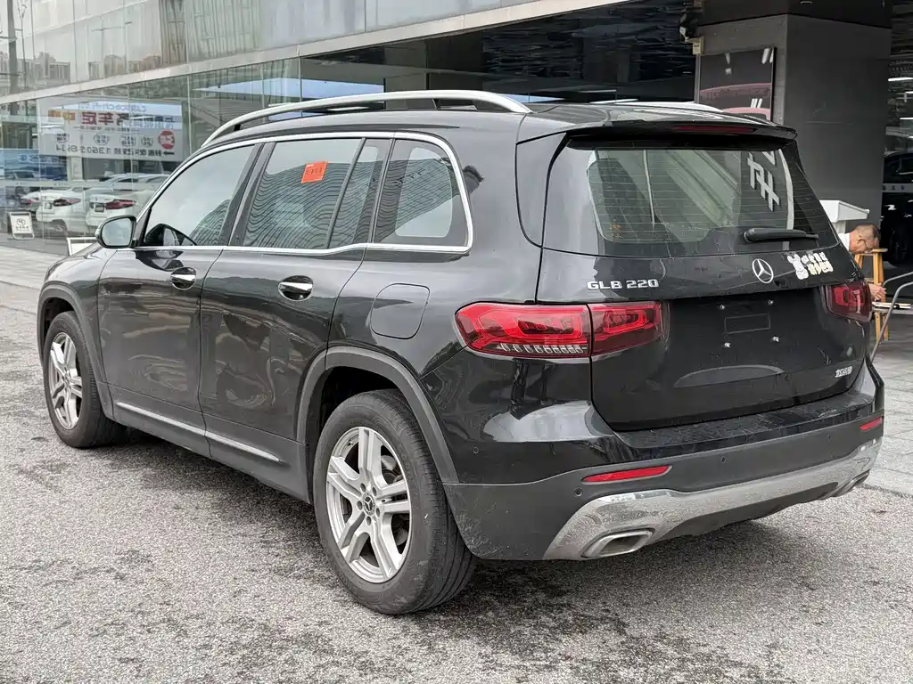 Mercedes-Benz GLB 2022