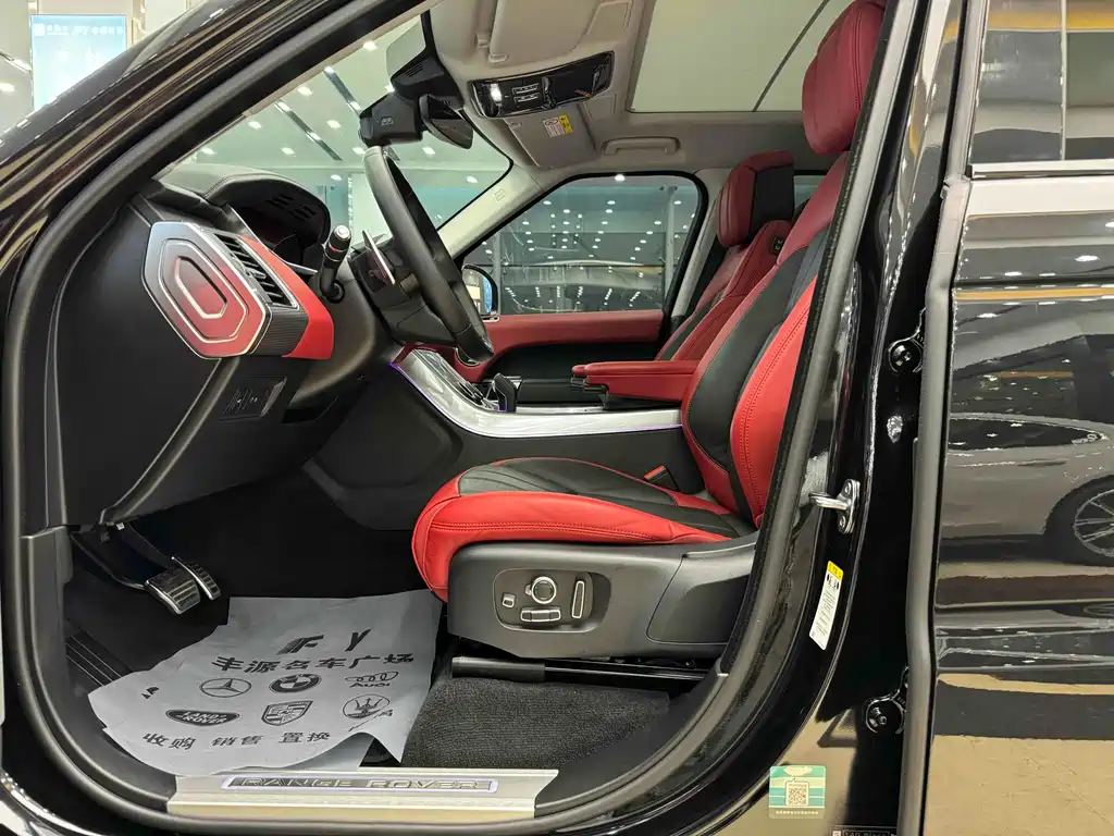 Land Rover Range Rover Sport 2021