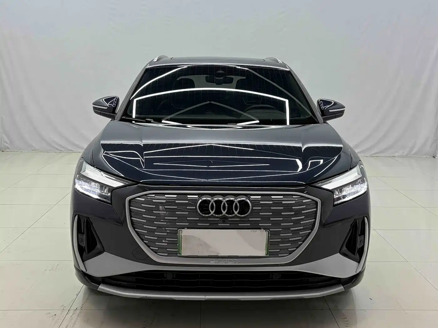 Audi Q4 e-tron 2024
