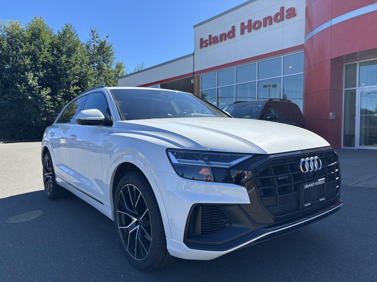 Audi Q8 2021