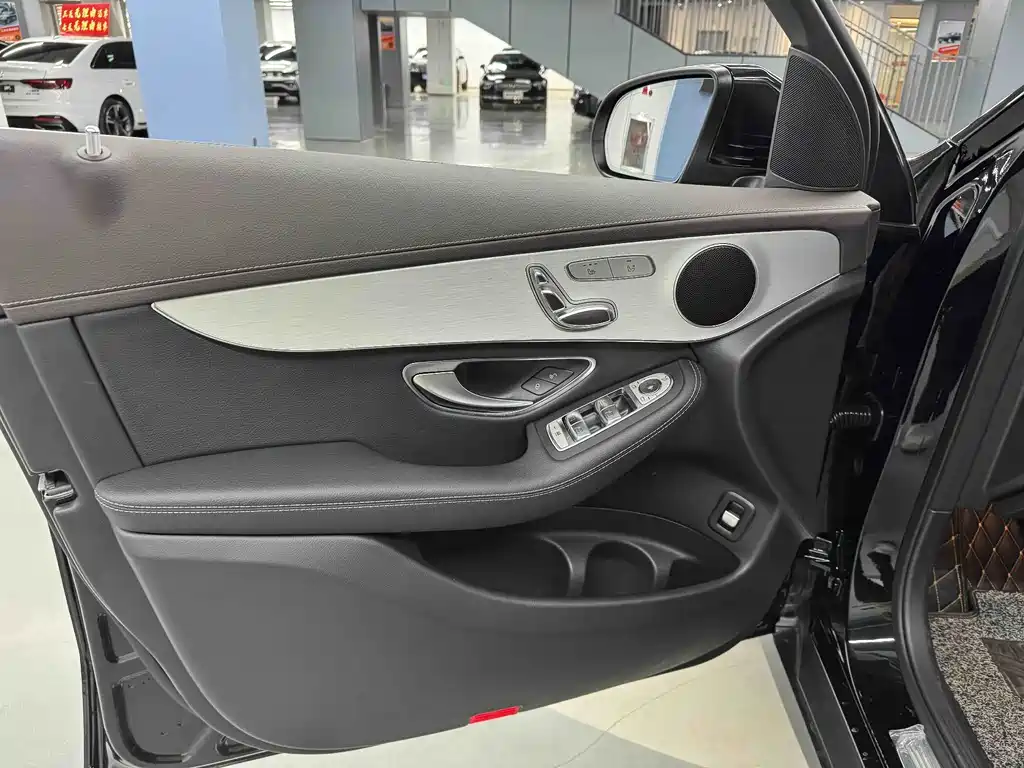 Mercedes-Benz GLC 2021