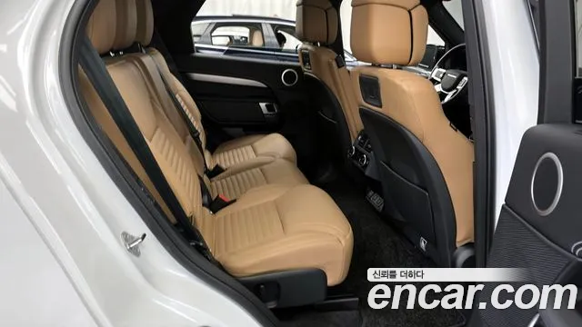 Land Rover Discovery 2025