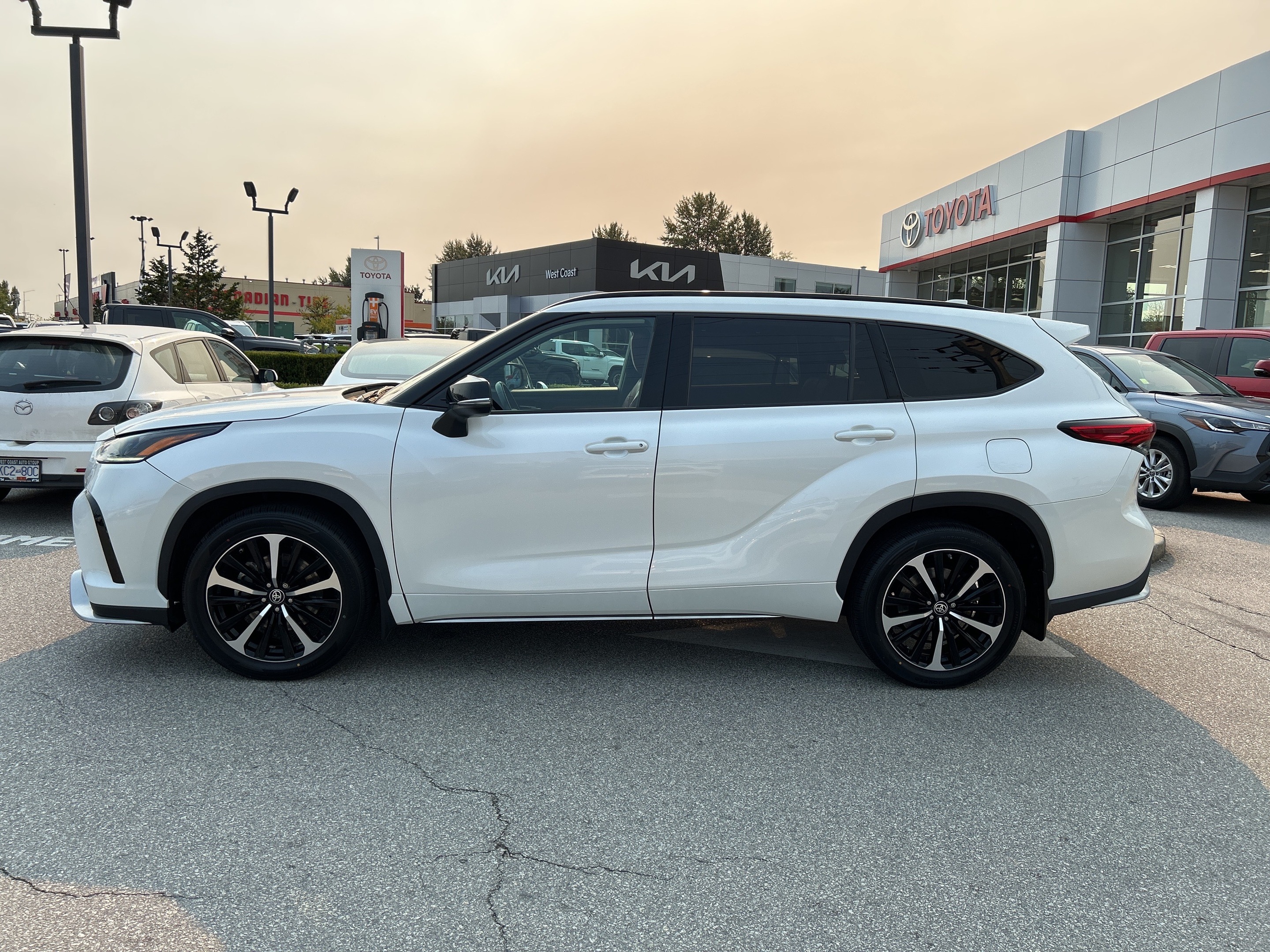 Toyota Highlander 2021