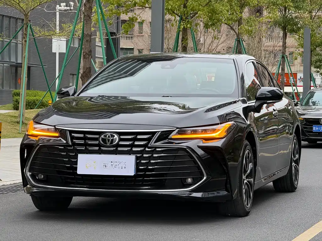 Toyota Avalon 2023