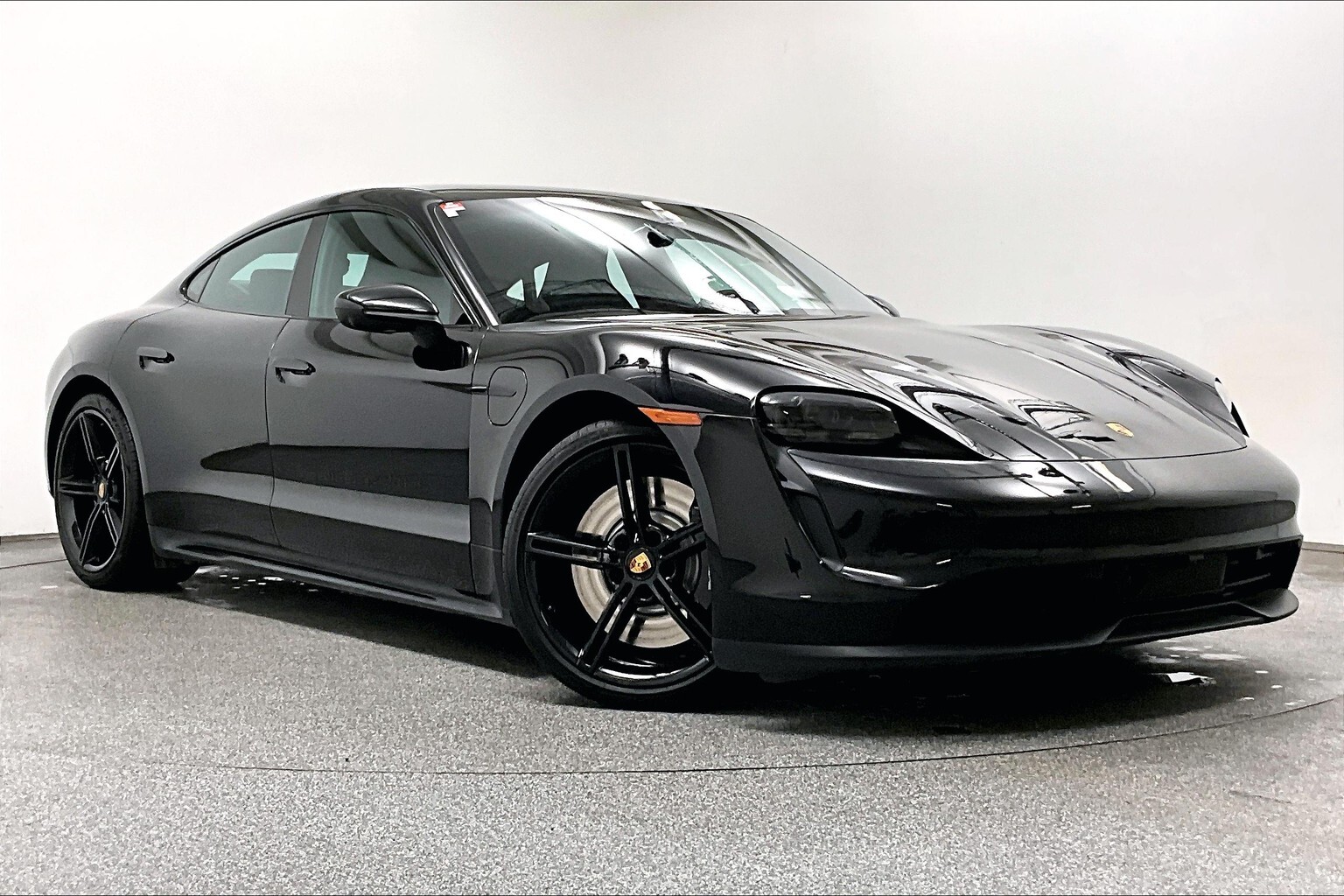 Porsche Taycan 2024