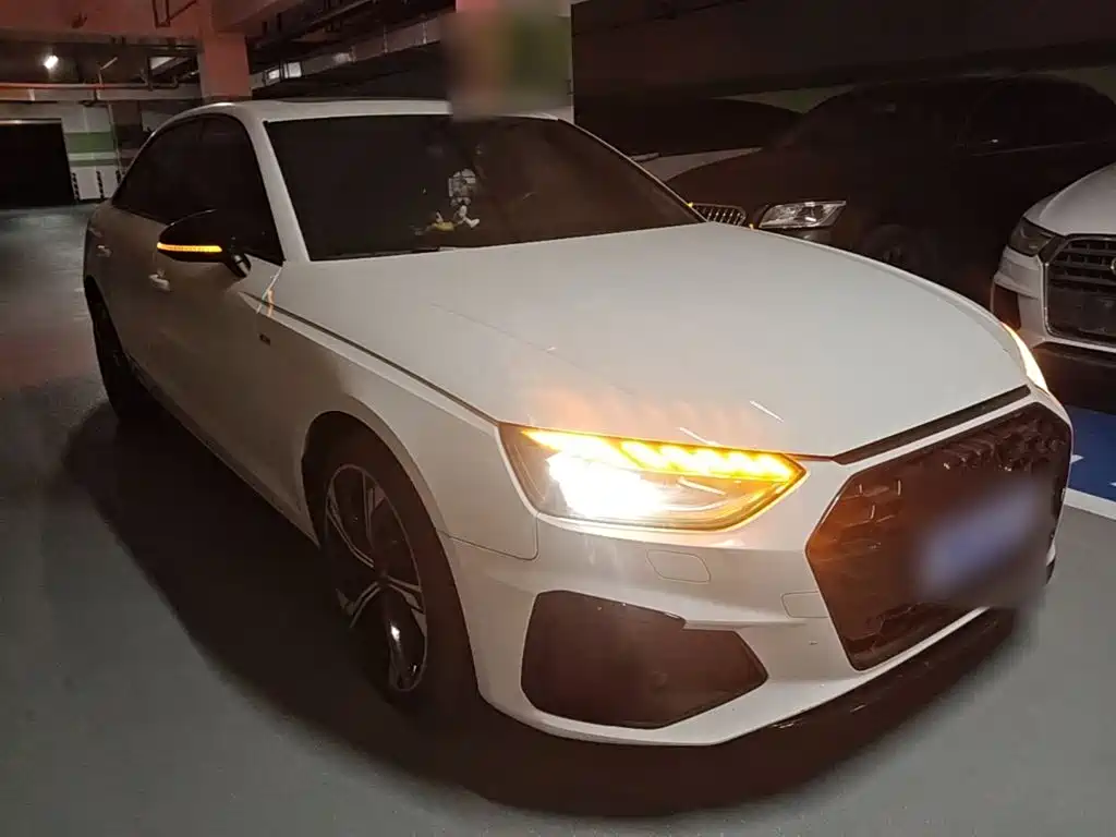 Audi A4 2024