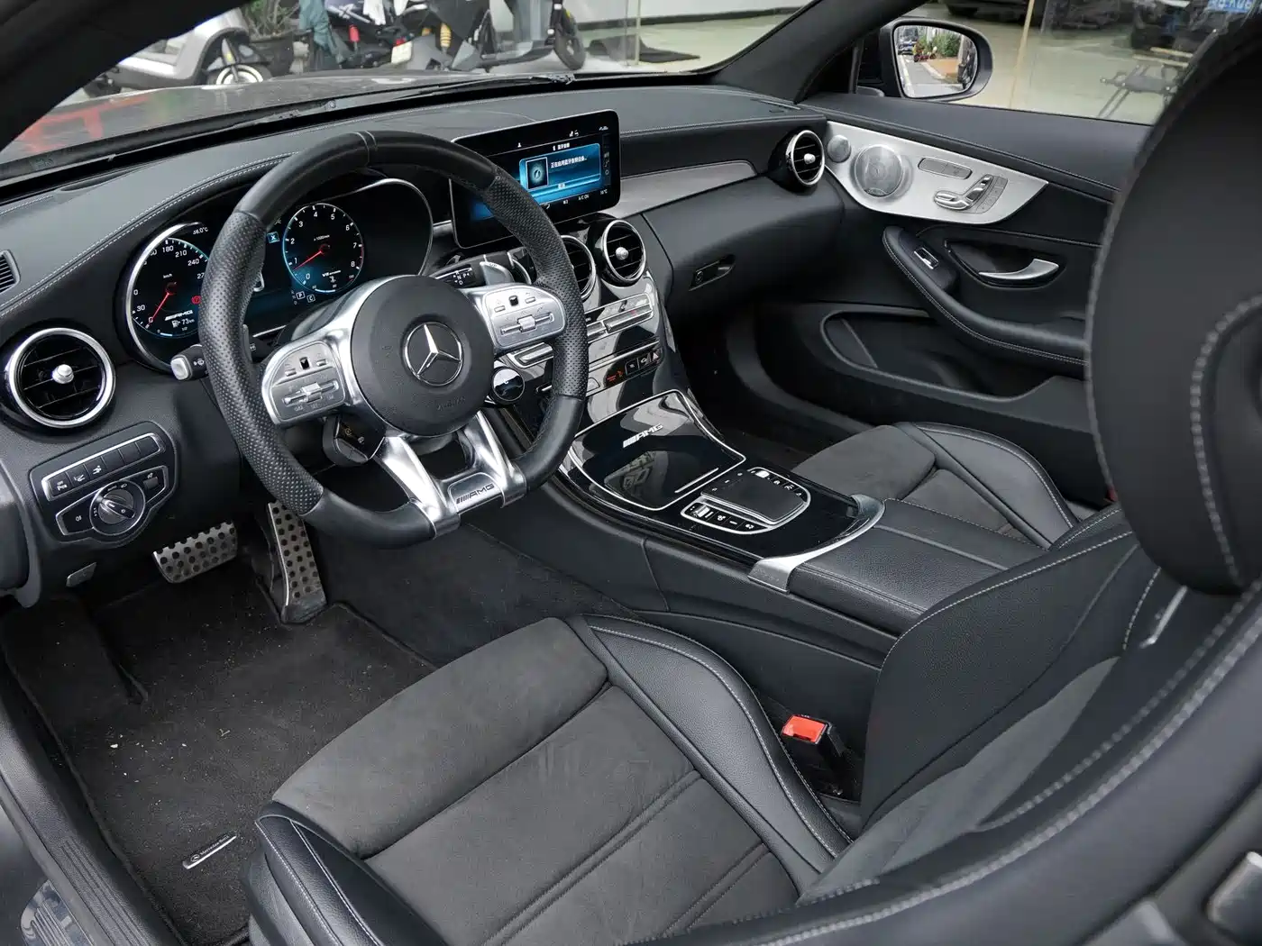 Mercedes-Benz C-Класс 2021