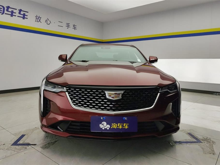 Cadillac CT4 2021