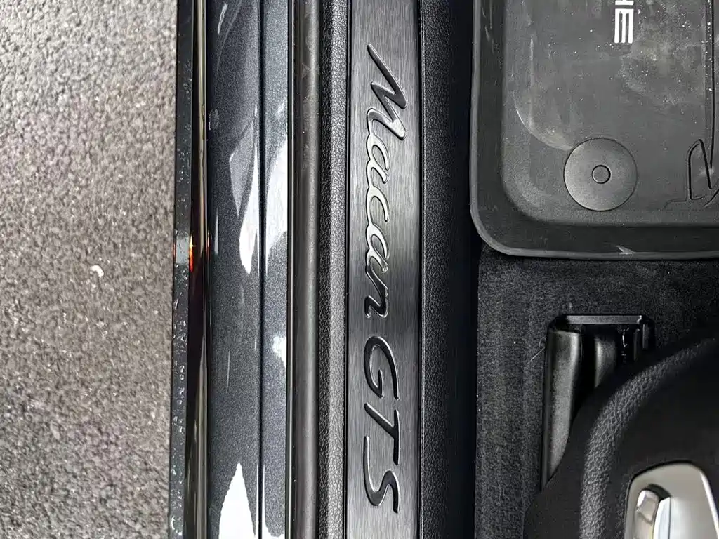 Porsche Macan 2023
