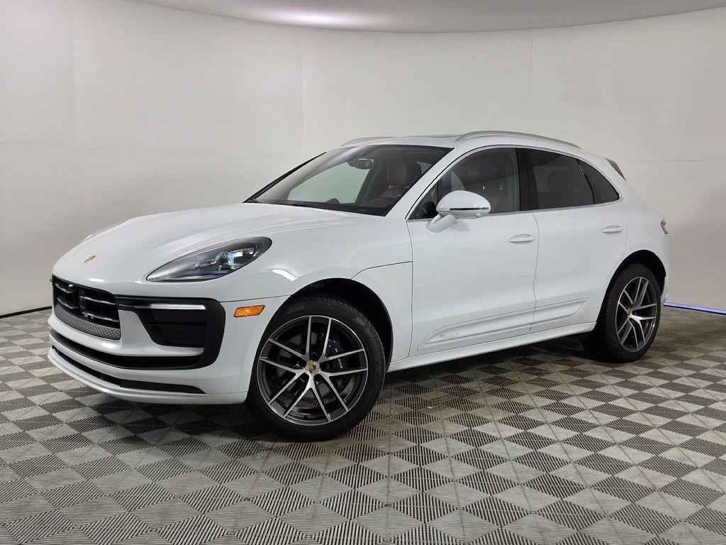 Porsche Macan 2025