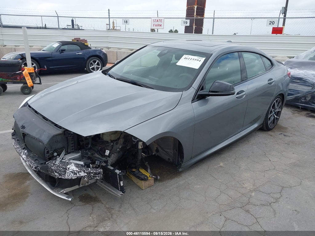 BMW M235 2022