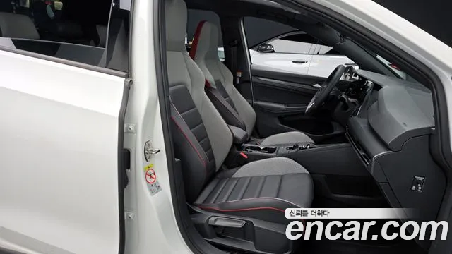 Volkswagen Golf 2022