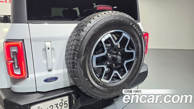 Ford Bronco 2024