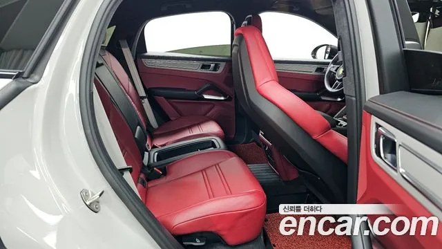 Porsche Cayenne 2023