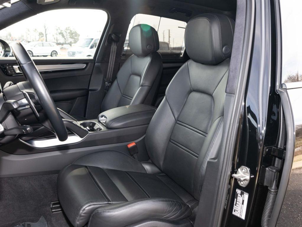 Porsche Cayenne 2023