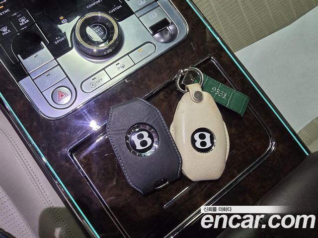Bentley Flying Spur 2022