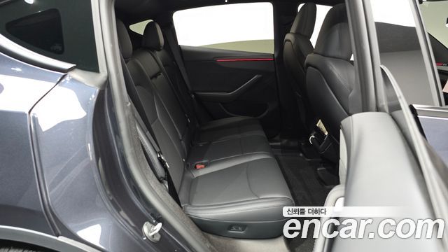 Tesla Model Y 2026