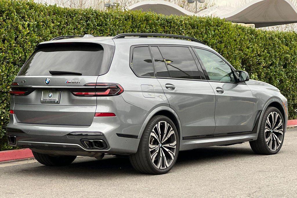 BMW X7 2024