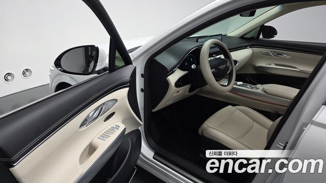 Genesis GV70 2022