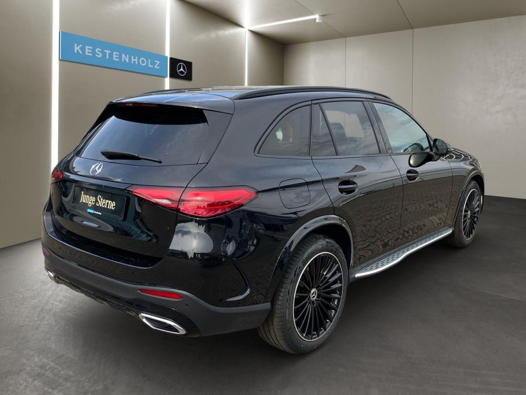 Mercedes-Benz GLC 200 2025