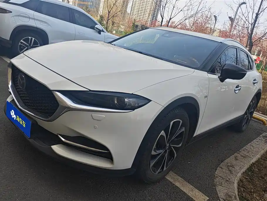 Mazda CX-4 2022