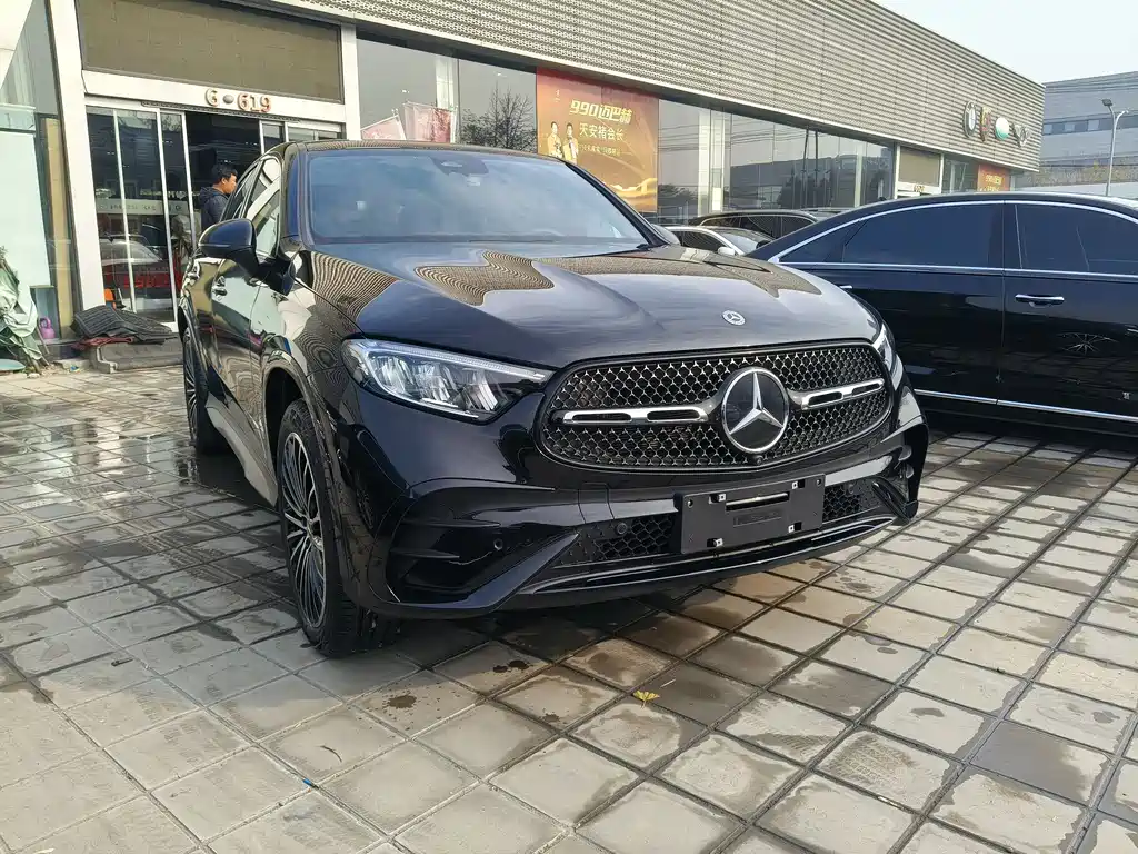 Mercedes-Benz GLC Coupe 2024