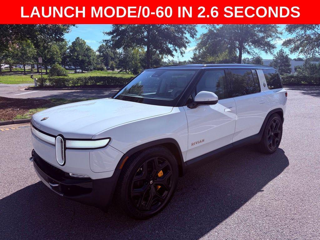 Rivian R1S 2023