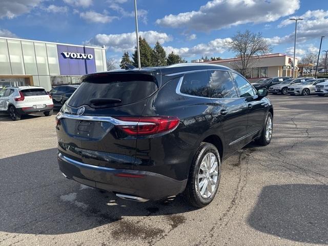 Buick Enclave 2021