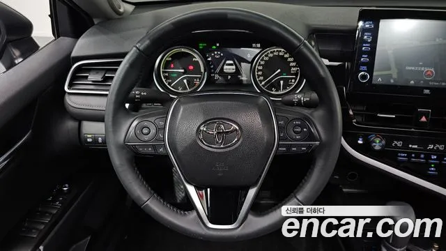 Toyota Camry 2024