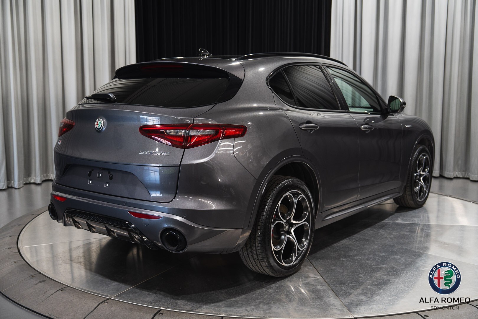 Alfa Romeo Stelvio 2022